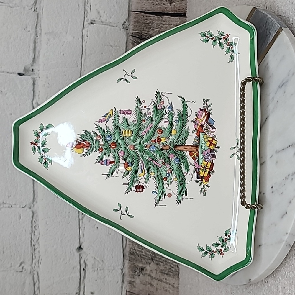 Spode Christmas Tree Classic Vintage Collectible Ceramic Triangular Serving Dish